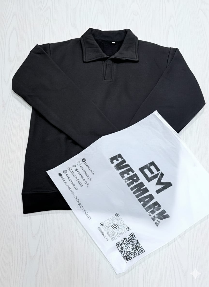 Old Money Style Black Sweatshirt